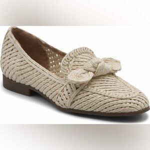Charles David Finite Raffia Loafer 8